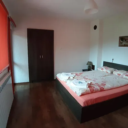 романс Guest house 2*