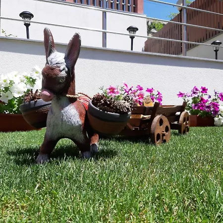 романс Guest house Yagodina